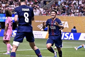 九游娱乐-关于德甲赛程吃紧；比利亚雷亚尔国际比赛日防线松动；媒体盛赞；细节决定成败的信息