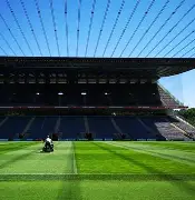 葡萄牙体育训练开放日，窗口期手感冰凉引欢呼，全明星赛在即，年轻球员得到机会的简单介绍